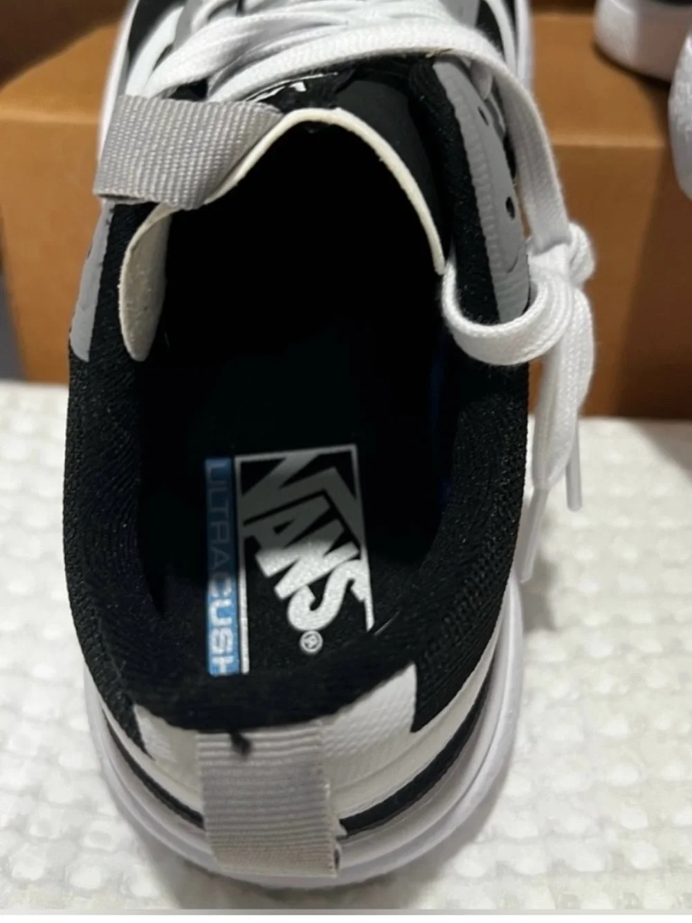 New Vans Ultrarange Exp Black, Gray & White Sneakers